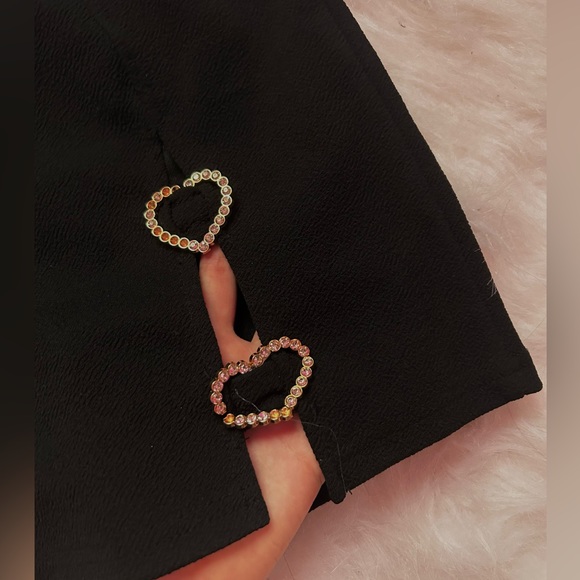 Black Y2K Mini Skirt - Picture 2 of 2